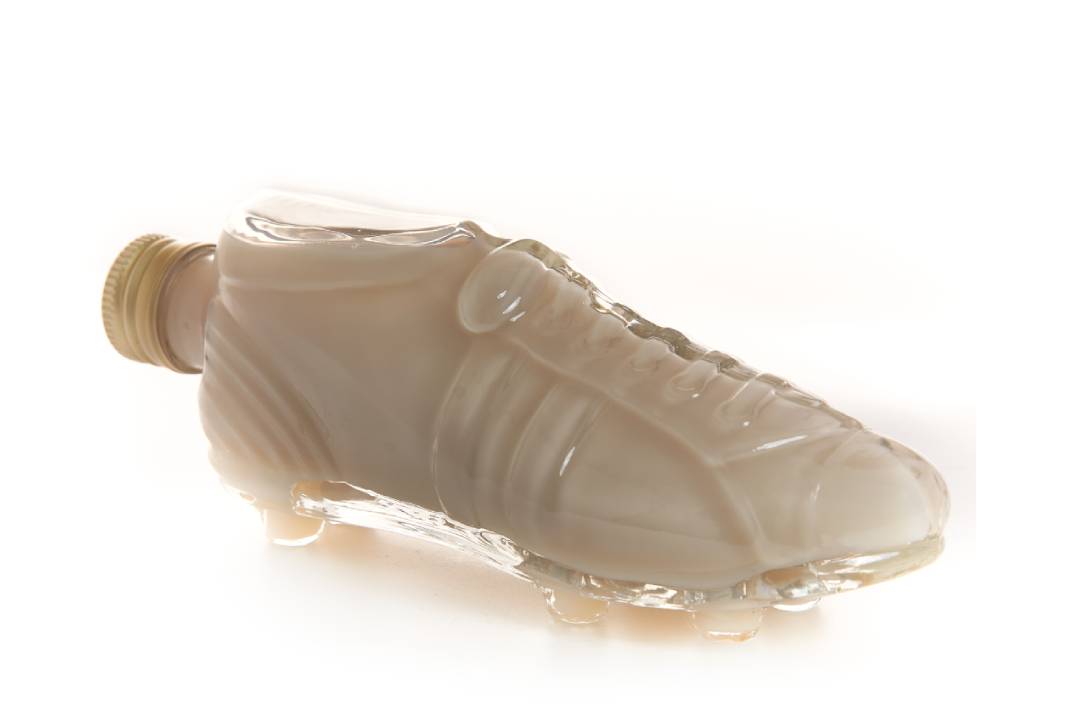 Football Shoe with Creamy Liqueurs
