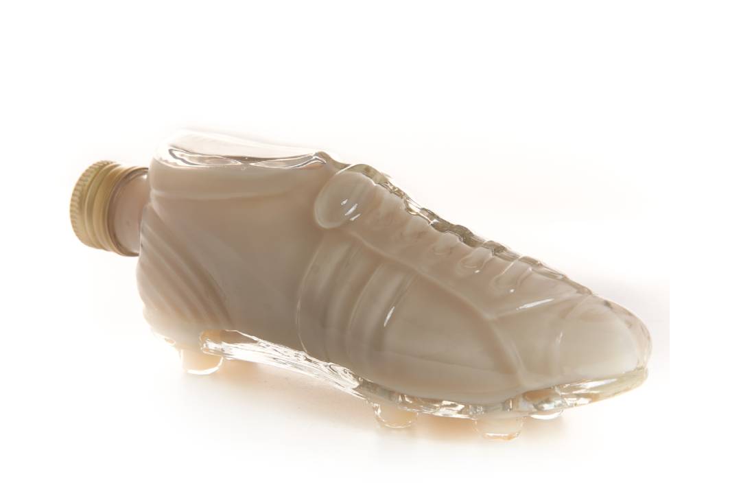 Football Shoe with Creamy Liqueurs