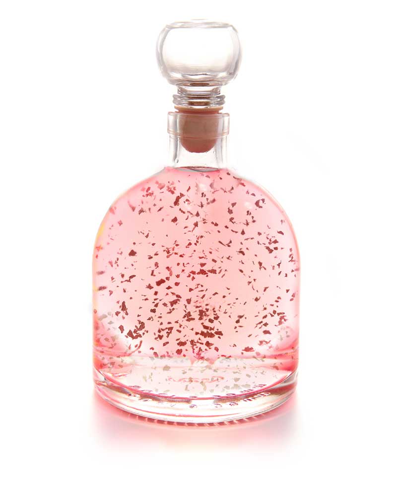 Snow Globe Winter Pink Gin Liqueur with 22kt edible gold - 500ML - 18% VOL